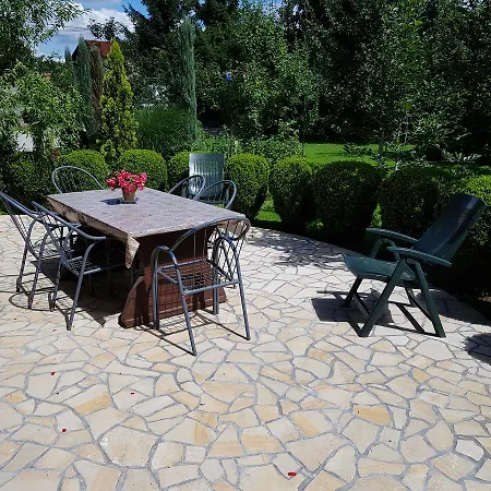 Paradise Enver Guest house